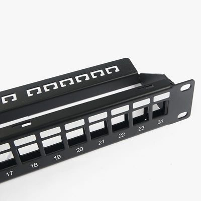 Panel sieciowy RJ45 24 porty 1U Keystone C5 / C5E C6 z paskiem zarządzania