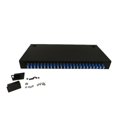 FTTH ODF do montażu na ścianie 48 światłowodów Patch panel światłowodowy z pigtailami LC Duplex